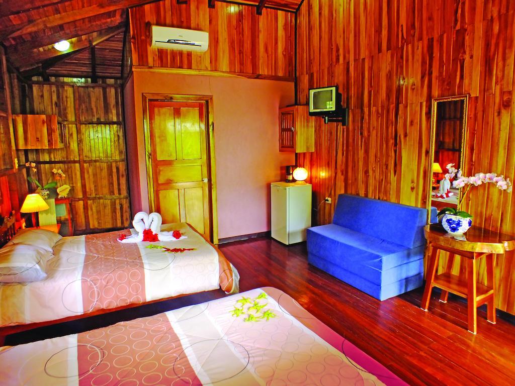 Ciudad Perdida EcoLodge Cahuita Exterior foto